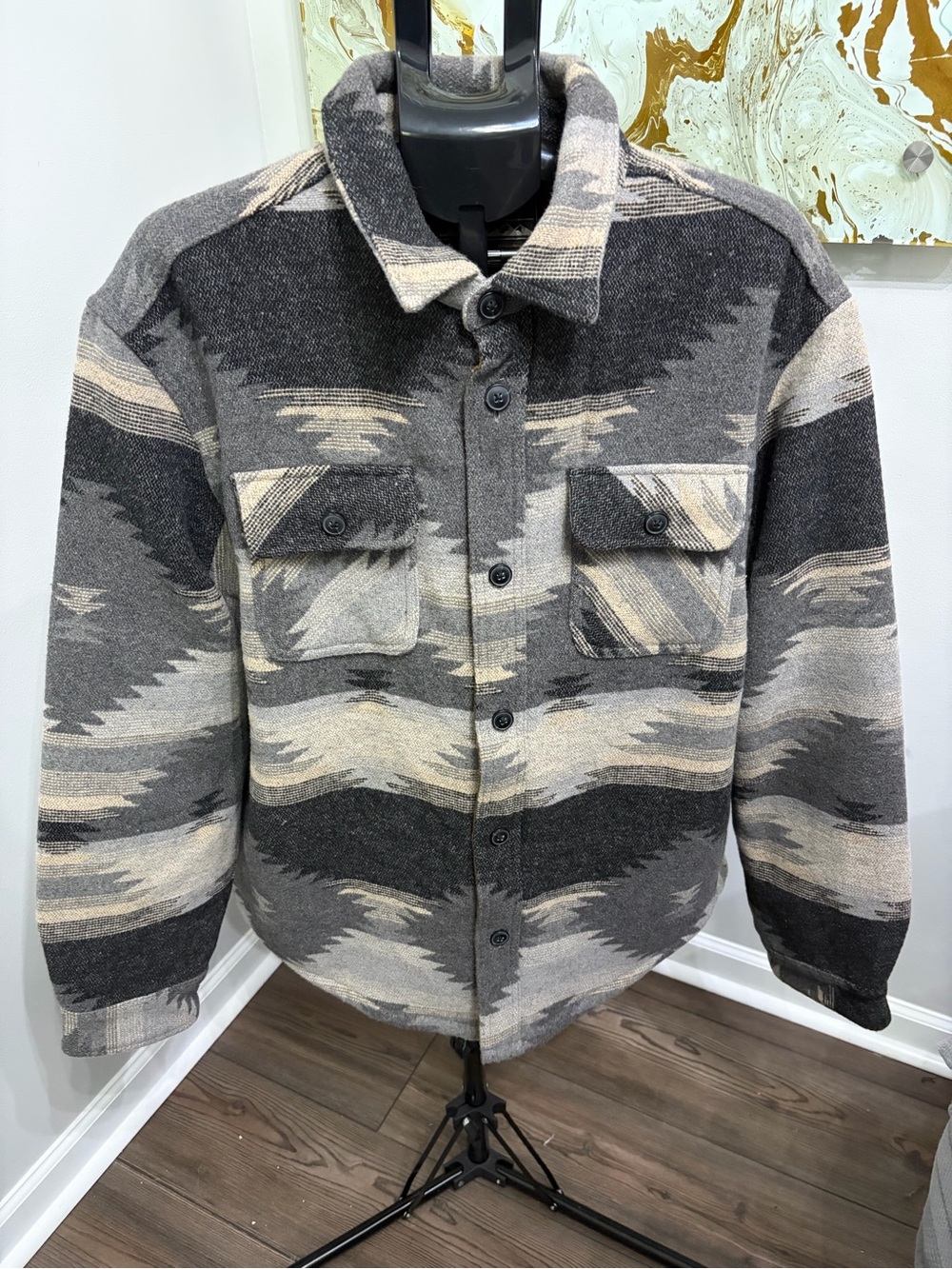 Jachs Patterned Lightweight Shacket in Gray & Cream